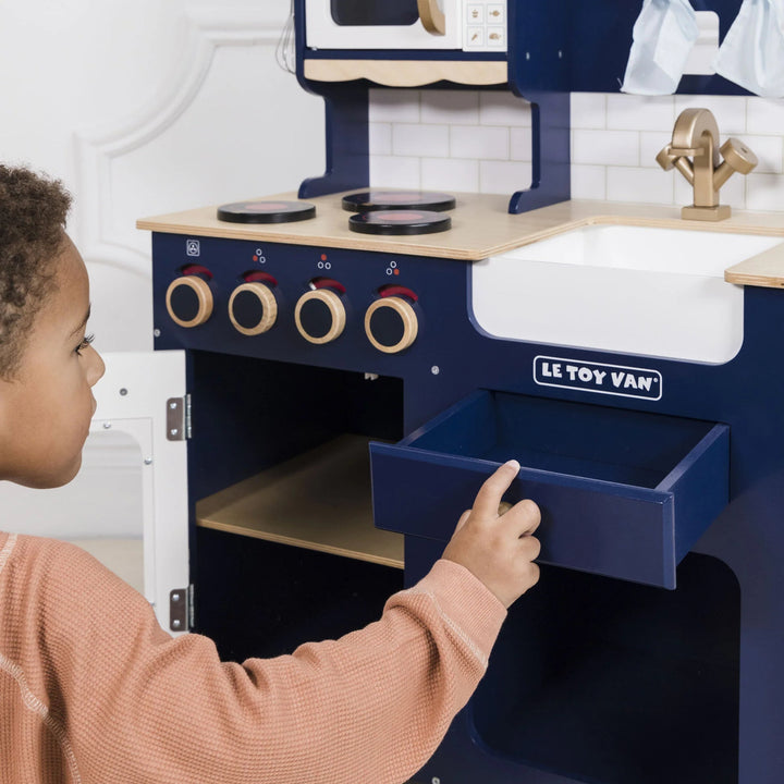 Oxford Wooden Play Kitchen - Chic Petit