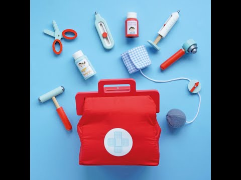 Wooden Doctors Play Set