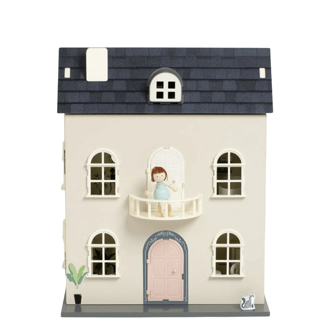 Vintage Doll House with Furniture - Chic Petit