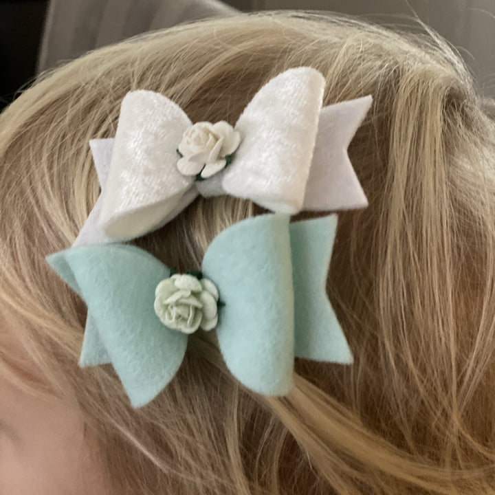 Bow with Rose Centre Hairclip - Small - Chic Petit