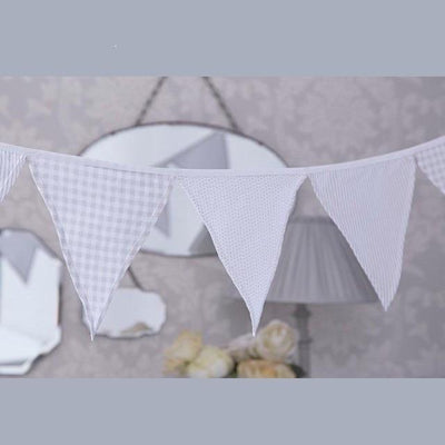 IZZIWOTNOT Humphreys Corner Sketchbook Collection - Bunting - Chic Petit