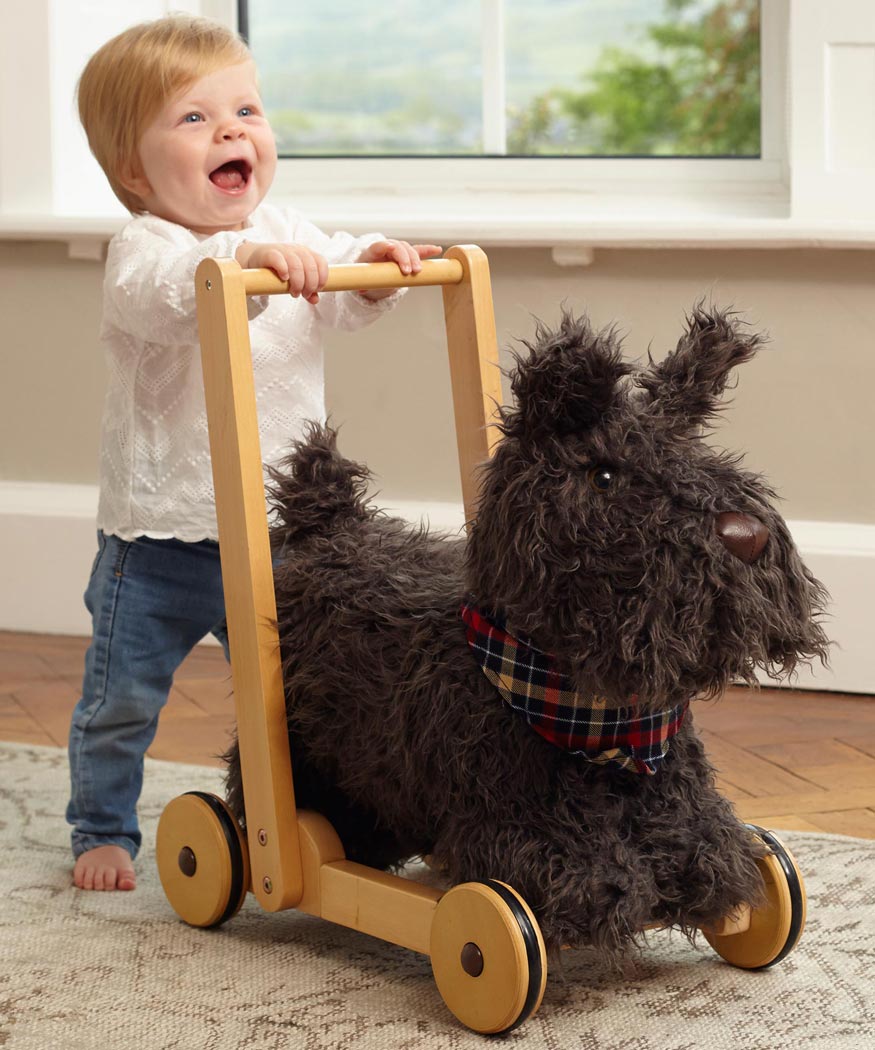 Scottie Dog Push Along - Chic Petit
