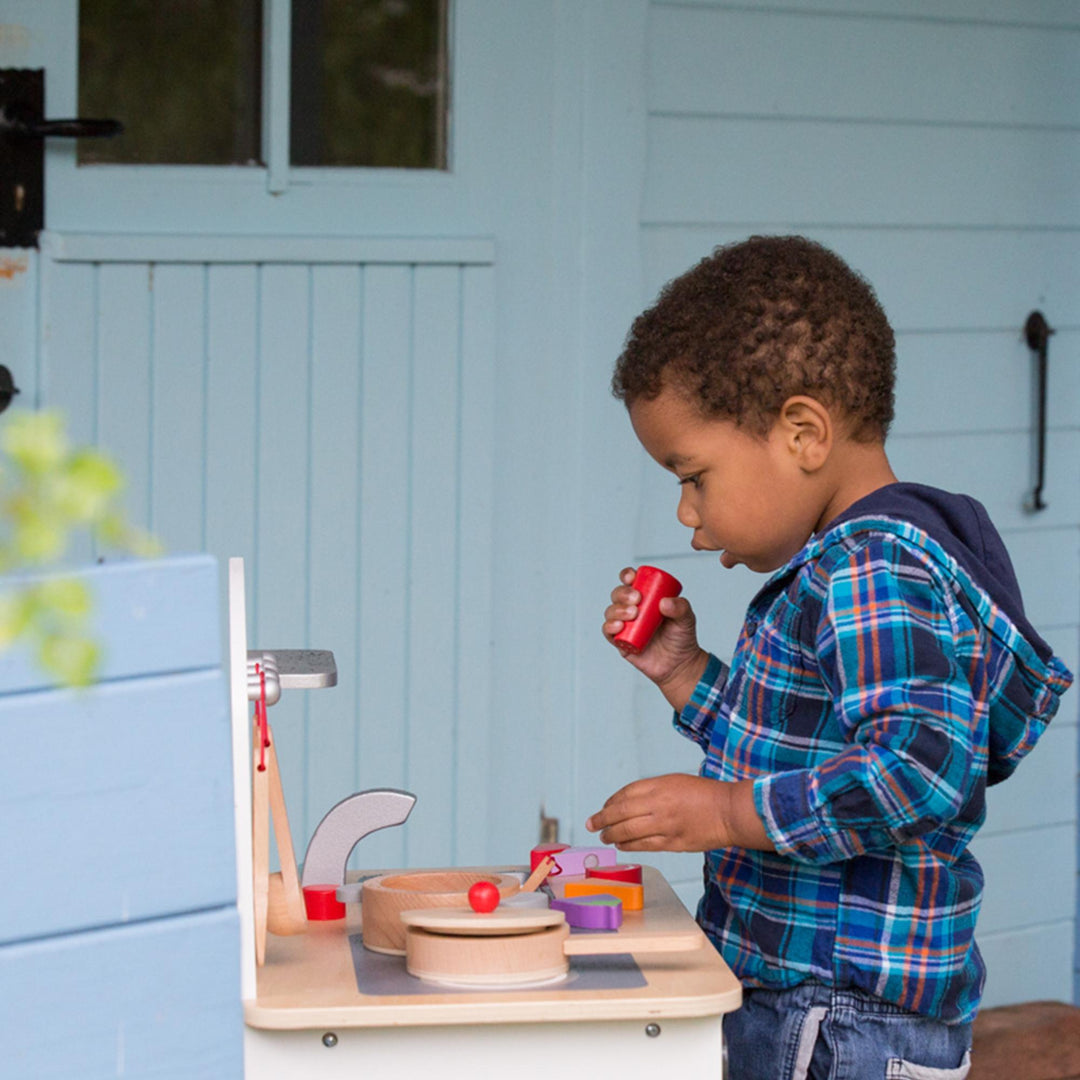 Wooden Kitchen and Accessories - Chic Petit